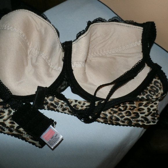 New 36C Heavenly Secrets Leopard Print Bra  Black Lace Plunge  push up underwire - Picture 8 of 11